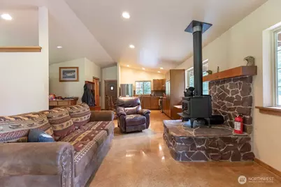 2298 Undie Road, Forks, WA 98331 - Photo 4