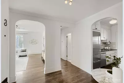 317 Lakeside Avenue S #3, Seattle, WA 98144 - Photo 4