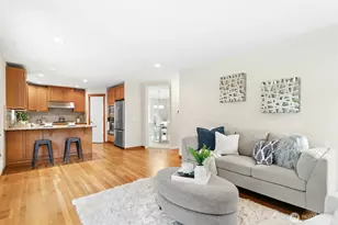 723 N 198th St, Shoreline, WA 98133 - Photo 10