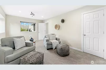 723 N 198th Street, Shoreline, WA 98133 - Photo 20
