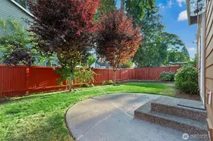 723 N 198th St, Shoreline, WA 98133 - Photo 32