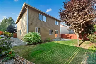 723 N 198th St, Shoreline, WA 98133 - Photo 34