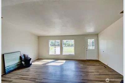1877 Old Hwy 99 North Road, Burlington, WA 98233 - Photo 6