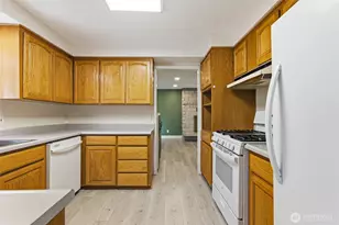 7804 Bobcat Dr SE, Lacey, WA 98503 - Photo 14