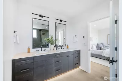 4219 51st Avenue S, Seattle, WA 98118 - Photo 14