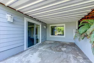 8170 Cultus Dr, Clinton, WA 98236 - Photo 34