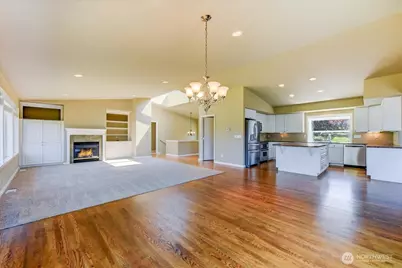 8170 Cultus Drive, Clinton, WA 98236 - Photo 12