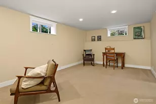 2833 NW 69th St, Seattle, WA 98117 - Photo 26