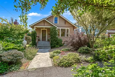 2833 NW 69th Street, Seattle, WA 98117 - Photo 2