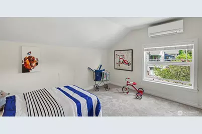 1326 N 40th Street, Seattle, WA 98103 - Photo 22