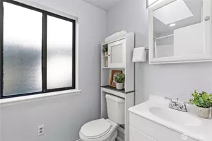 631 N Steele St, Tacoma, WA 98406 - Photo 26
