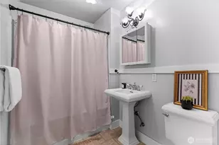 631 N Steele St, Tacoma, WA 98406 - Photo 22