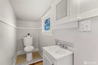 631 N Steele Street, Tacoma, WA 98406 - Photo 36