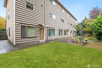 14520 Phinney Avenue N, Shoreline, WA 98133 - Photo 12