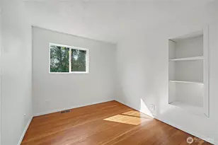 25010 Morgan St, Black Diamond, WA 98010 - Photo 18