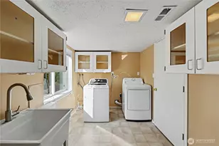 25010 Morgan St, Black Diamond, WA 98010 - Photo 24