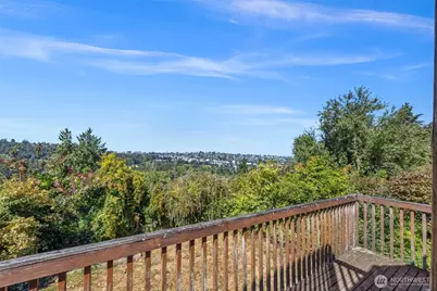 4721 21st Avenue SW, Seattle, WA 98106 - Photo 14