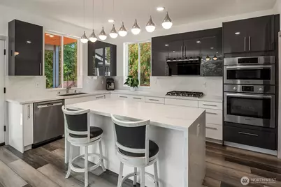 11502 6 Avenue NW #1, Seattle, WA 98177 - Photo 12