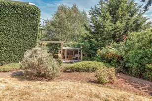 10514 SW 110th St, Vashon, WA 98070 - Photo 28
