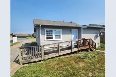 110 & 114 E Hazel Avenue, Burlington, WA 98233 - Photo 28