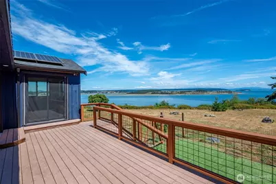1526 Scenic Heights Road, Oak Harbor, WA 98277 - Photo 18