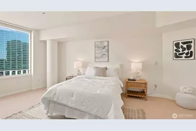 500 106th Avenue NE #1501, Bellevue, WA 98004 - Photo 18