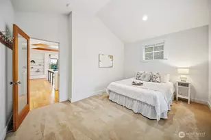 6510 NE Sundance Ln, Bainbridge Island, WA 98110 - Photo 34