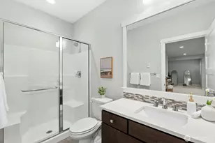 6814 NE 129th St, Kirkland, WA 98034 - Photo 34