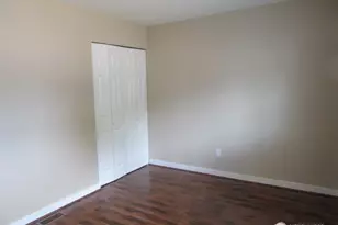 2211 NE 7th St, Renton, WA 98056 - Photo 8