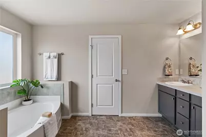 16514 45th Avenue E, Tacoma, WA 98446 - Photo 30