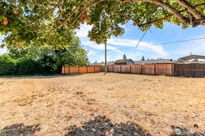 1218 140th Street E, Tacoma, WA 98445 - Photo 4