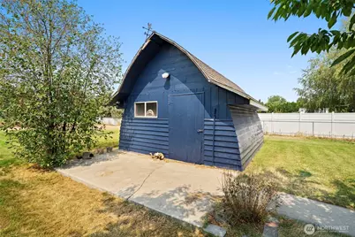 70 Sherry Avenue, Naches, WA 98937 - Photo 26