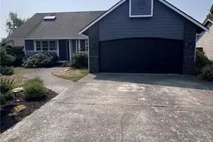6301 61st Ave SE, Lacey, WA 98513 - Photo 2