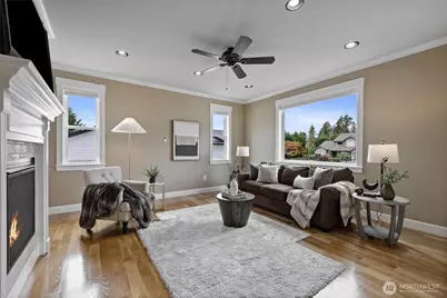 429 Cessna Court E, Eatonville, WA 98328 - Photo 4