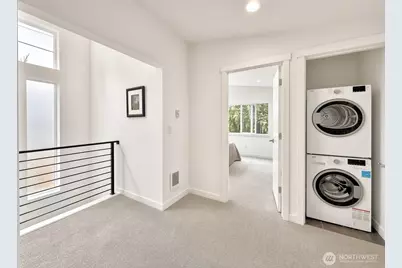 708 N 102nd Street #2, Seattle, WA 98133 - Photo 26