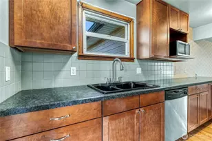 2020 J St, Walla Walla, WA 99362 - Photo 8