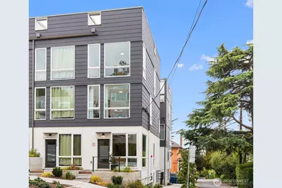 637 13th Avenue E, Seattle, WA 98102 - Photo 2