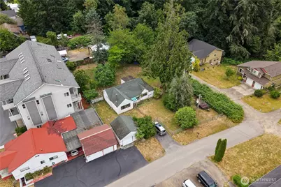 1919 Guy Wetzel Road, Port Orchard, WA 98366 - Photo 2