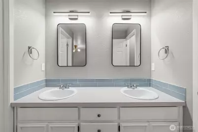 17110 11th Avenue Ct E, Spanaway, WA 98387 - Photo 16