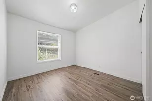 11607 Golden Given Rd E, Tacoma, WA 98445 - Photo 12