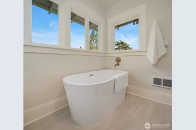 2332 33rd Avenue S, Seattle, WA 98144 - Photo 26