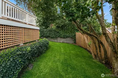 2332 33rd Avenue S, Seattle, WA 98144 - Photo 38