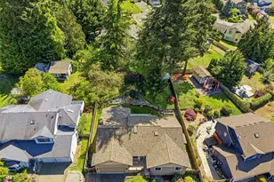 19808 137th Ave SE, Renton, WA 98058 - Photo 38