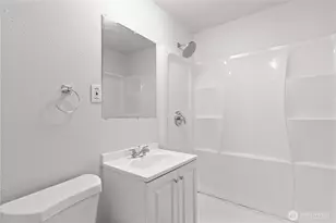 8823 S Yakima Ave, Tacoma, WA 98444 - Photo 10