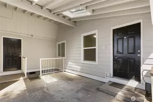 8823 S Yakima Ave, Tacoma, WA 98444 - Photo 18