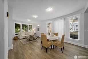 1305 NE 55th St, Seattle, WA 98105 - Photo 8