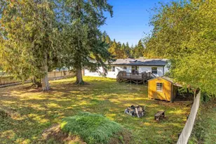 5320 Erlands Point Rd NW, Bremerton, WA 98312 - Photo 36
