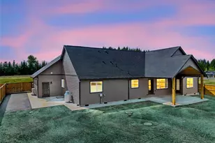 11347 Elks Landing Ct SE, Yelm, WA 98597 - Photo 2
