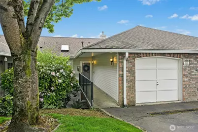 7111 134th Court SE #D3, Newcastle, WA 98059 - Photo 1