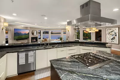 4511 Lake Washington Blvd. NE #2, Kirkland, WA 98033 - Photo 8